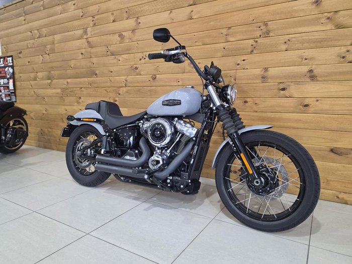2025 Harley-Davidson Street Bob 117 (FXBB)