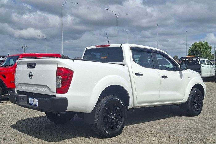 2021 Nissan Navara