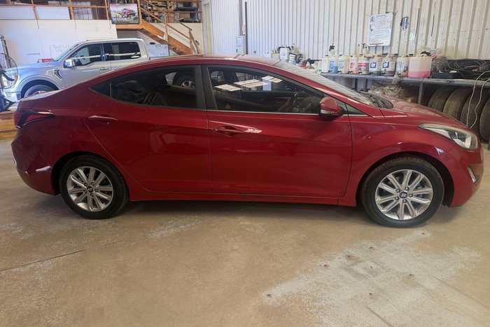2014 Hyundai Elantra Trophy