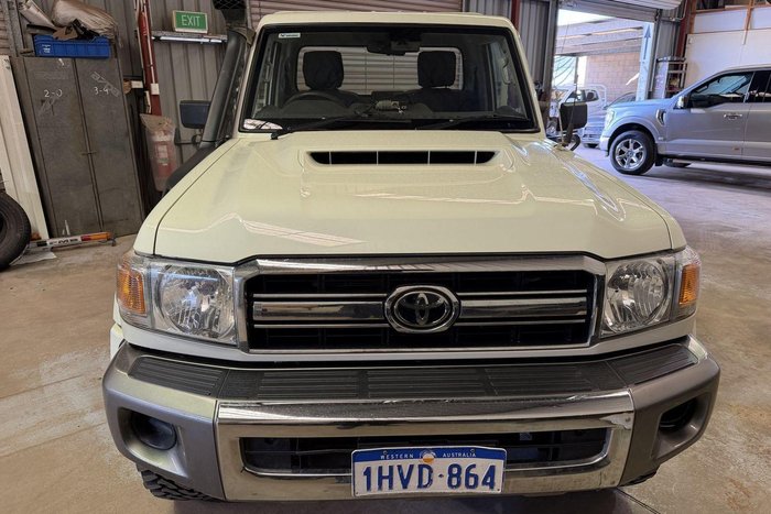 2022 Toyota Landcruiser GXL