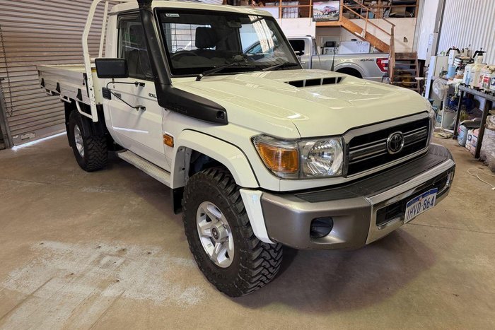 2022 Toyota Landcruiser GXL