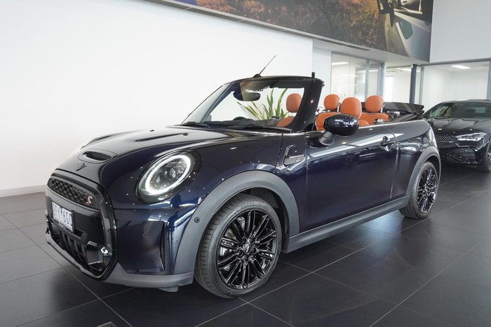 2024 MINI Convertible Cooper S MINI Yours