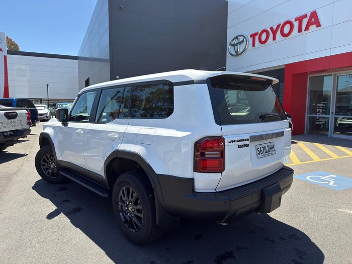 2025 Toyota Landcruiser Prado GX