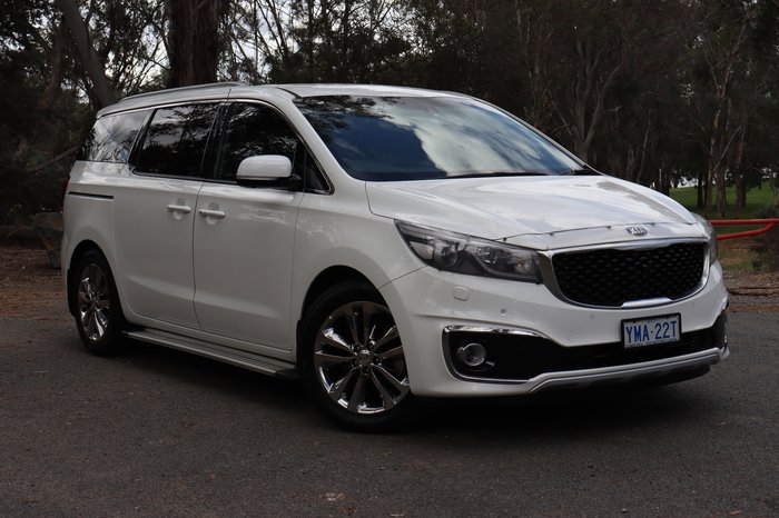 2017 Kia Carnival