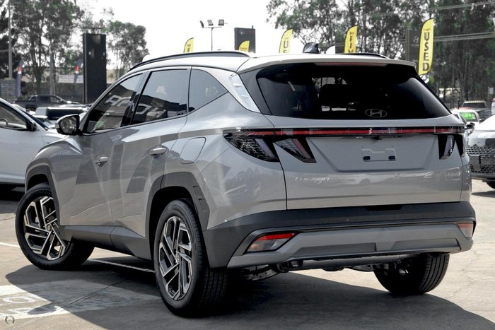 2026 Hyundai Tucson Hybrid Premium