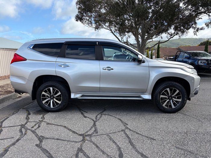 2016 Mitsubishi Pajero Sport Exceed