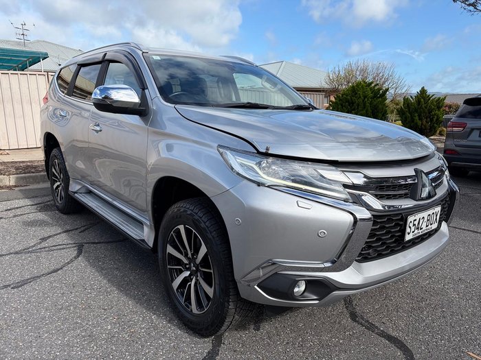 2016 Mitsubishi Pajero Sport Exceed