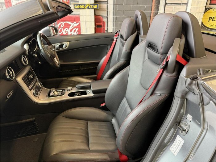 2015 Mercedes-Benz SLK-Class SLK300