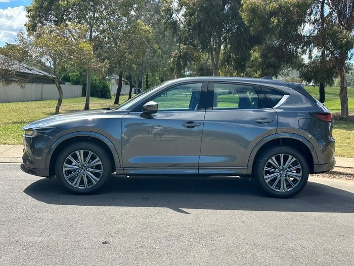 2025 Mazda CX-5 G25 Akera
