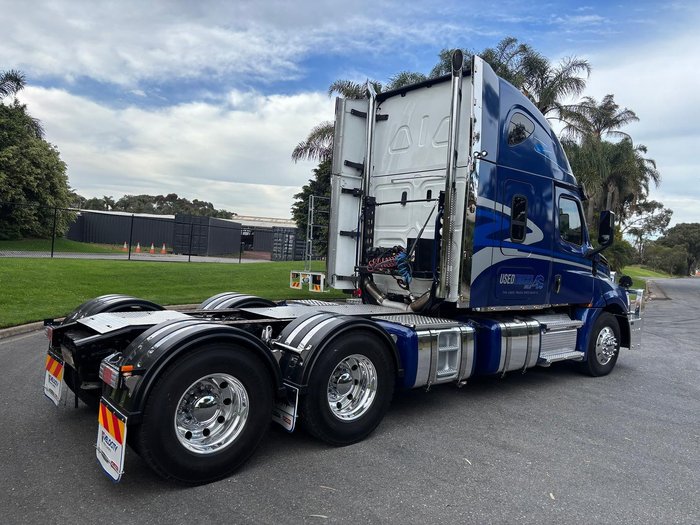2022 Freightliner Cascadia