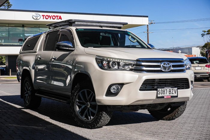 2018 Toyota Hilux SR5