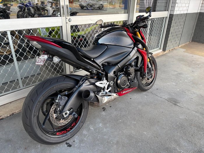 2016 Suzuki GSX-S1000