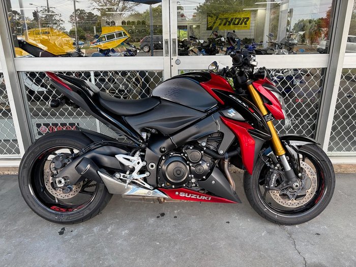 2016 Suzuki