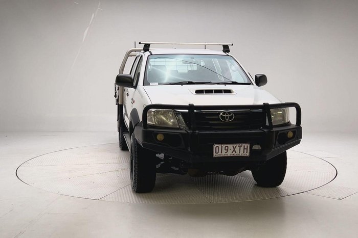 2013 Toyota Hilux SR