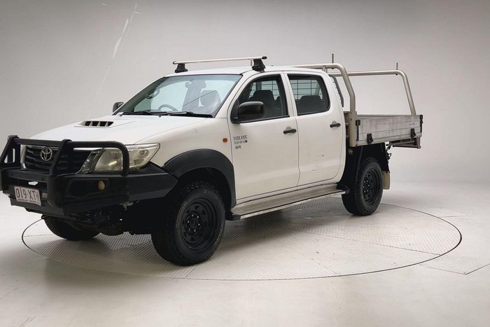 2013 Toyota Hilux SR