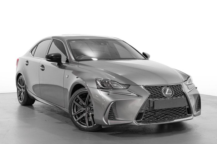 2020 Lexus IS
