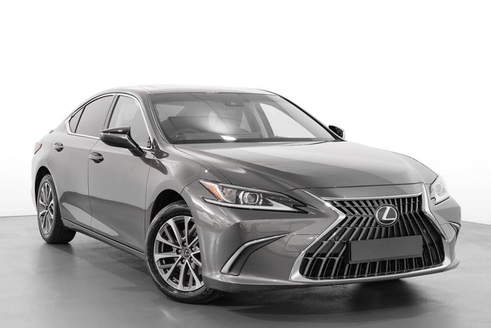 2025 Lexus ES