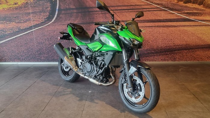 2026 Kawasaki Z500 (ER500) Z Green