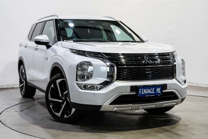 2024 Mitsubishi Outlander