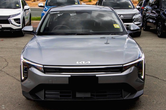 2025 Kia K4 Sport