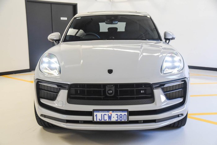 2024 Porsche Macan S