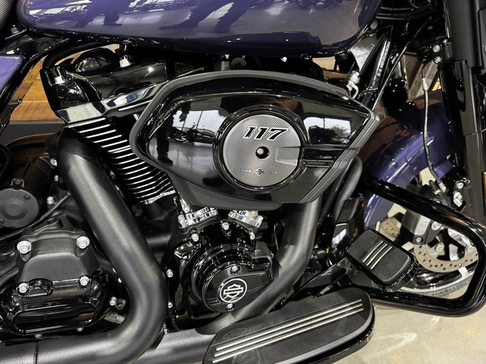 2026 Harley-Davidson Street Glide 117 (FLHX)