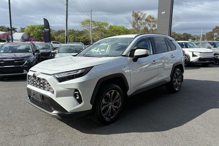 2025 Toyota RAV4 GXL