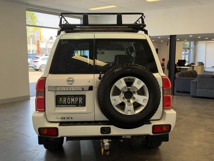 2016 Nissan Patrol ST