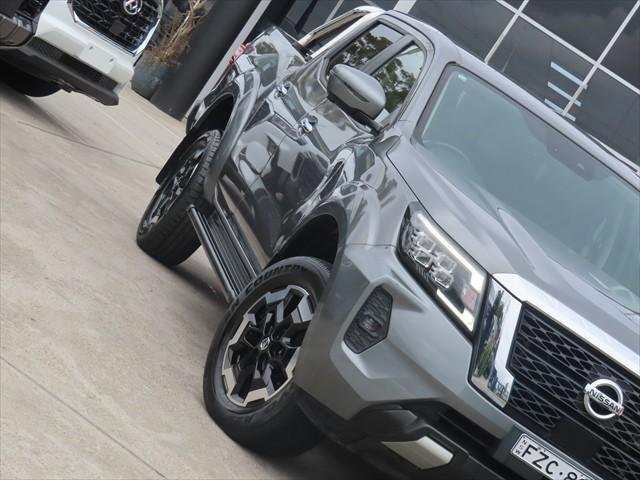 2022 Nissan Navara ST-X