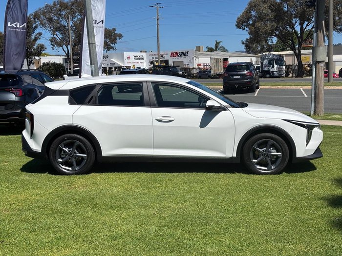 2025 Kia K4 S