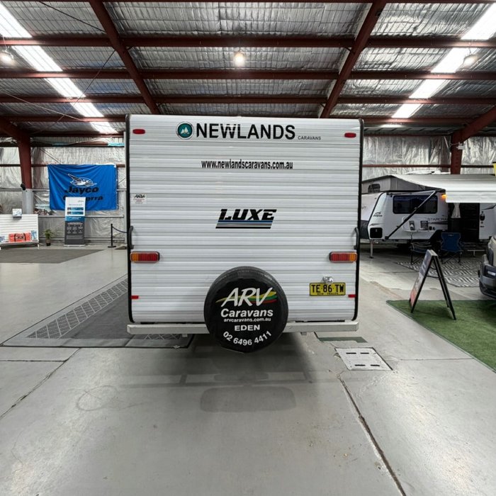 2018 NEWLANDS LUXE