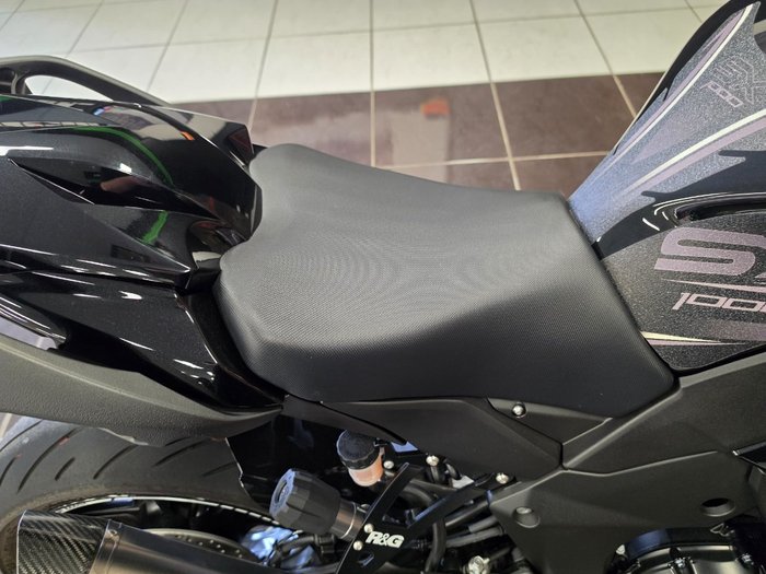2023 Kawasaki NINJA 1000SX BLACK