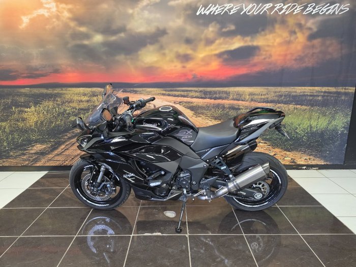 2023 Kawasaki NINJA 1000SX BLACK