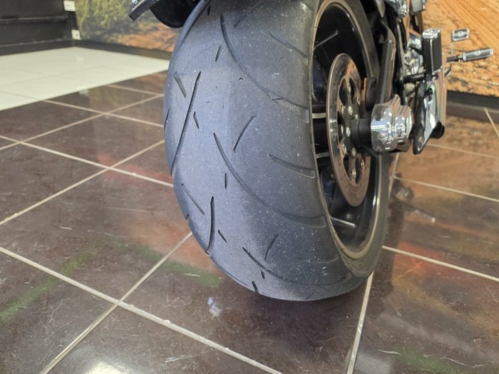 2014 HARLEY-DAVIDSON FXSB SOFTAIL BREAKOUT BLACK