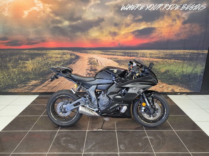2025 Yamaha YZF-R7LA Grey