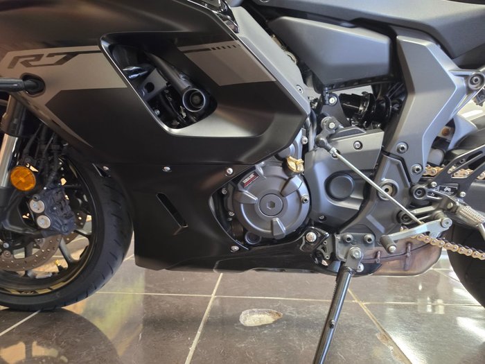 2025 Yamaha YZF-R7LA Grey