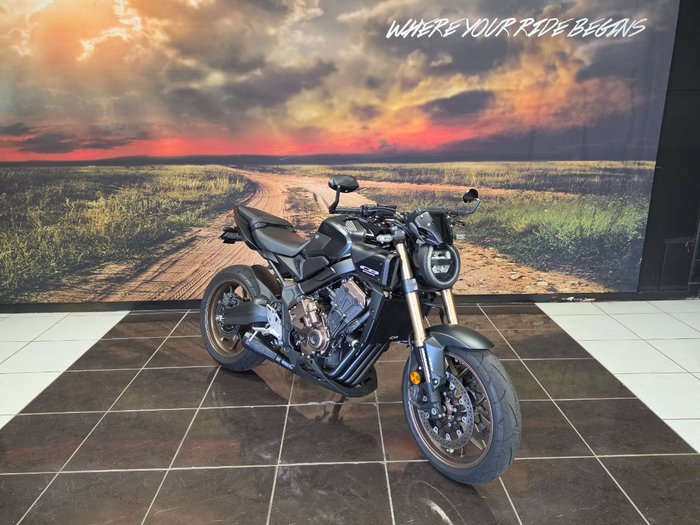 2025 Honda CB650R BLACK