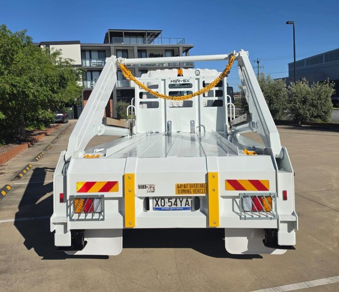 2024 Isuzu F Series FRR110-260