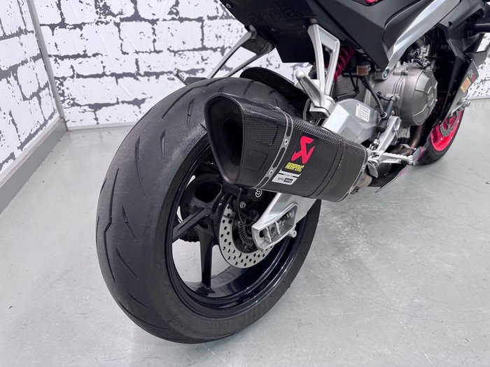 2021 Aprilia RS 660 RS Black