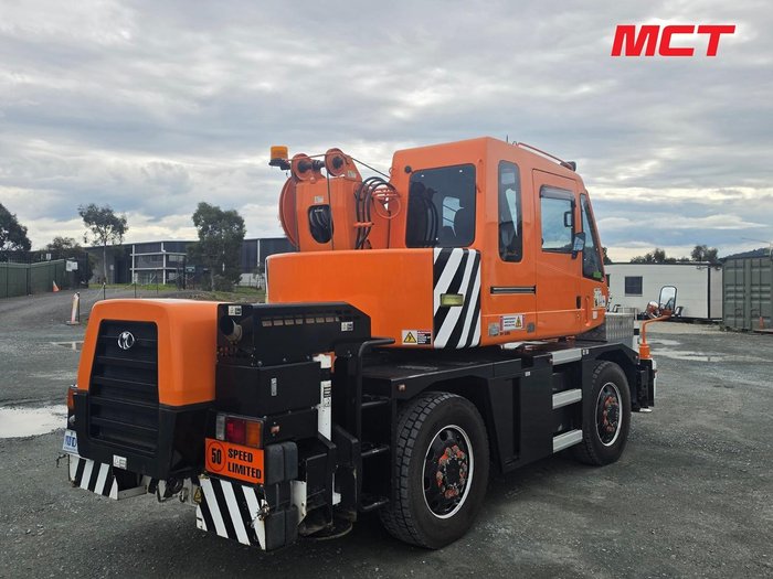 2007 Kato KRM 13H
