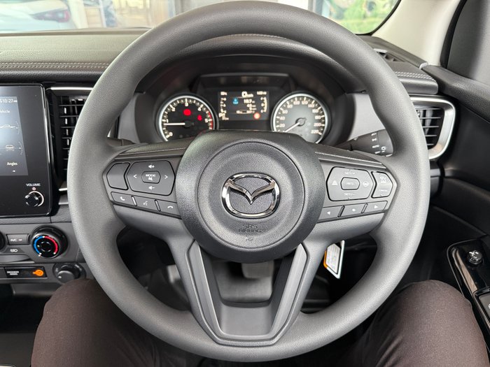 2025 Mazda BT-50 XT