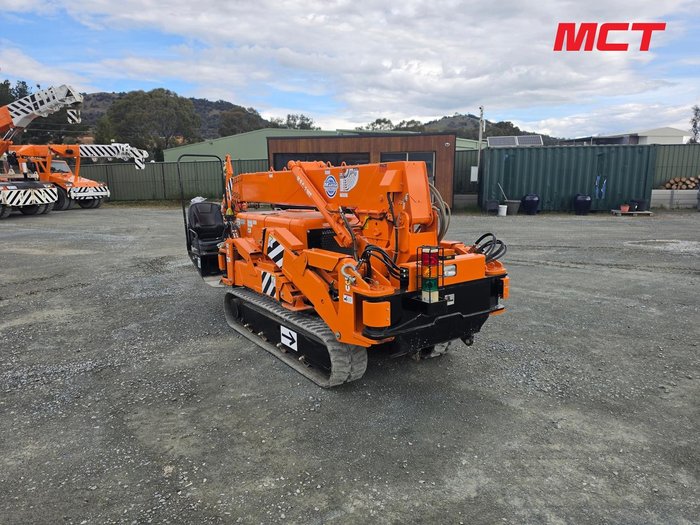 2016 MAEDA MC305CRM 2