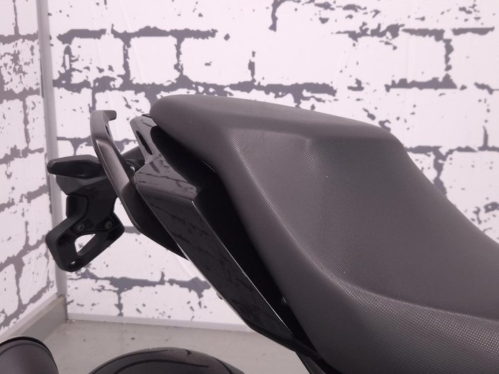 2022 BMW G 310 R G 310 Black
