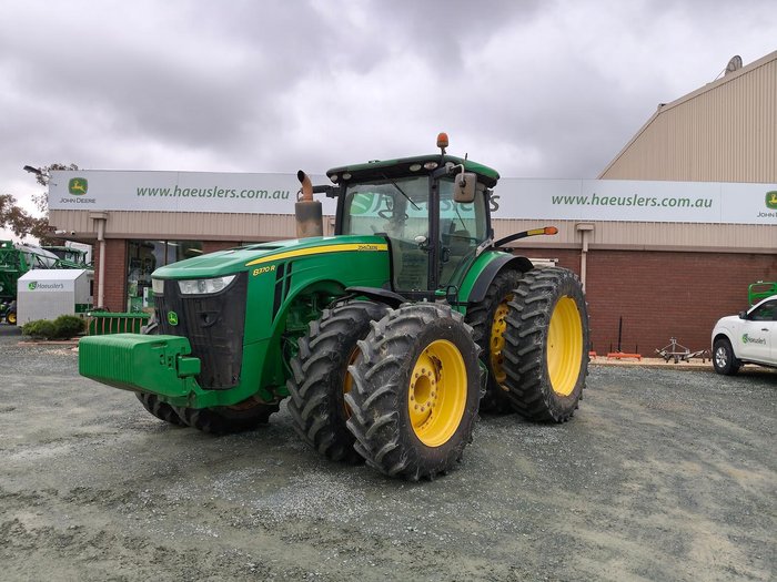 2016 John Deere 8370R