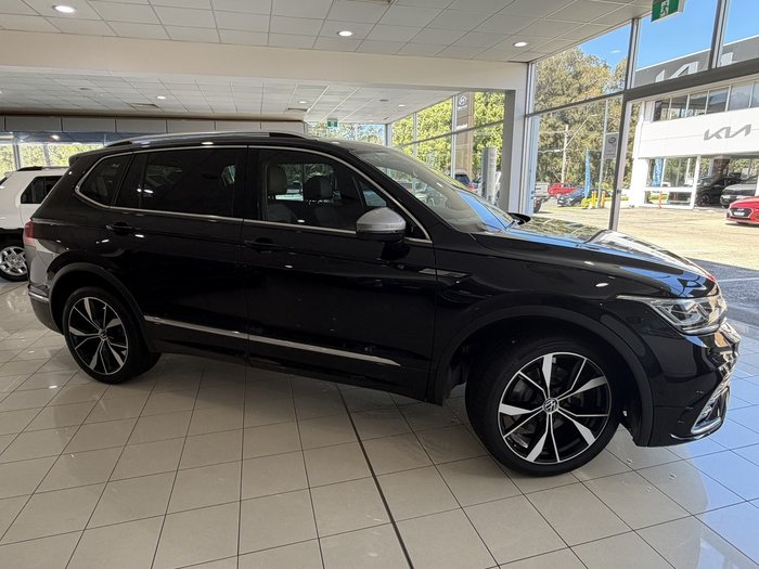 2023 Volkswagen Tiguan 162TSI R-Line Allspace