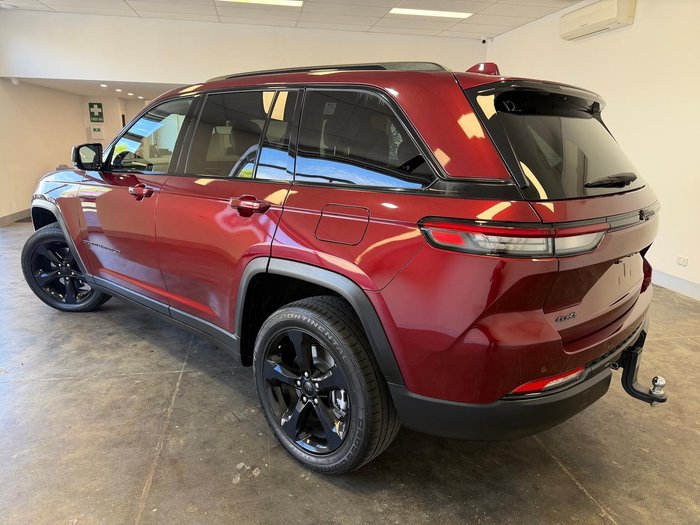 2023 Jeep Grand Cherokee Night Eagle