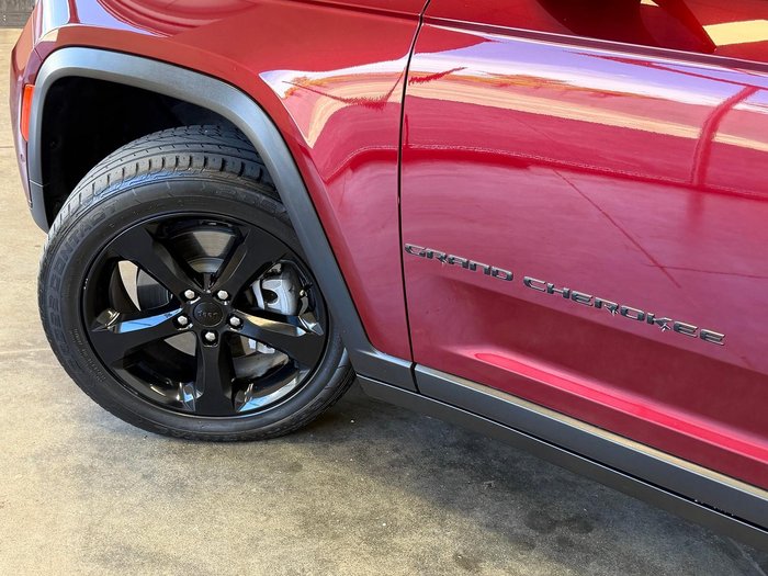 2023 Jeep Grand Cherokee Night Eagle
