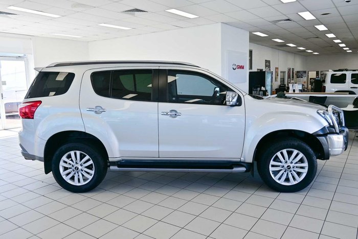2018 Isuzu MU-X LS-T
