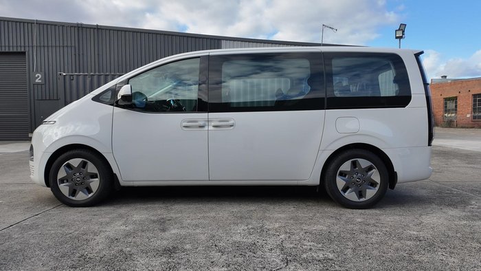 2022 Hyundai STARIA