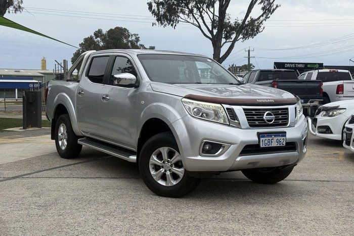 2015 Nissan Navara